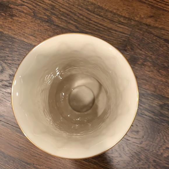 Lenox Vase - Picture 5 of 5